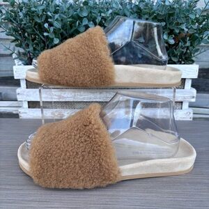Jenni Kayne shearling slide sandals
